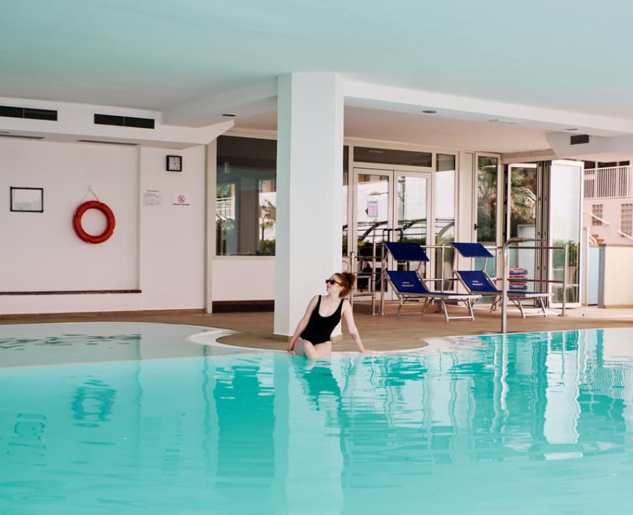 hotelnegrescocattolica fr piscine 011